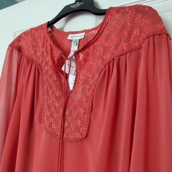 Neiman Marcus Embroidered Tie Neck Blouse - Picture 3 of 10